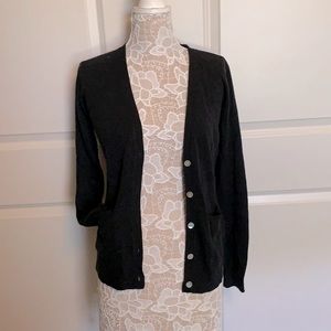 Cardigan with pockets